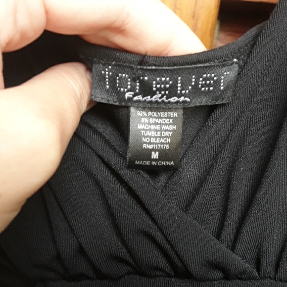 Dress - Picture 4 of 4